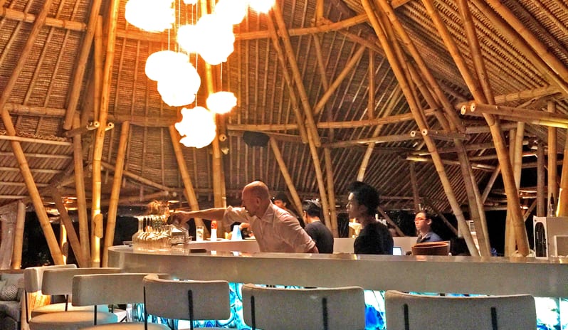 Azul Bar